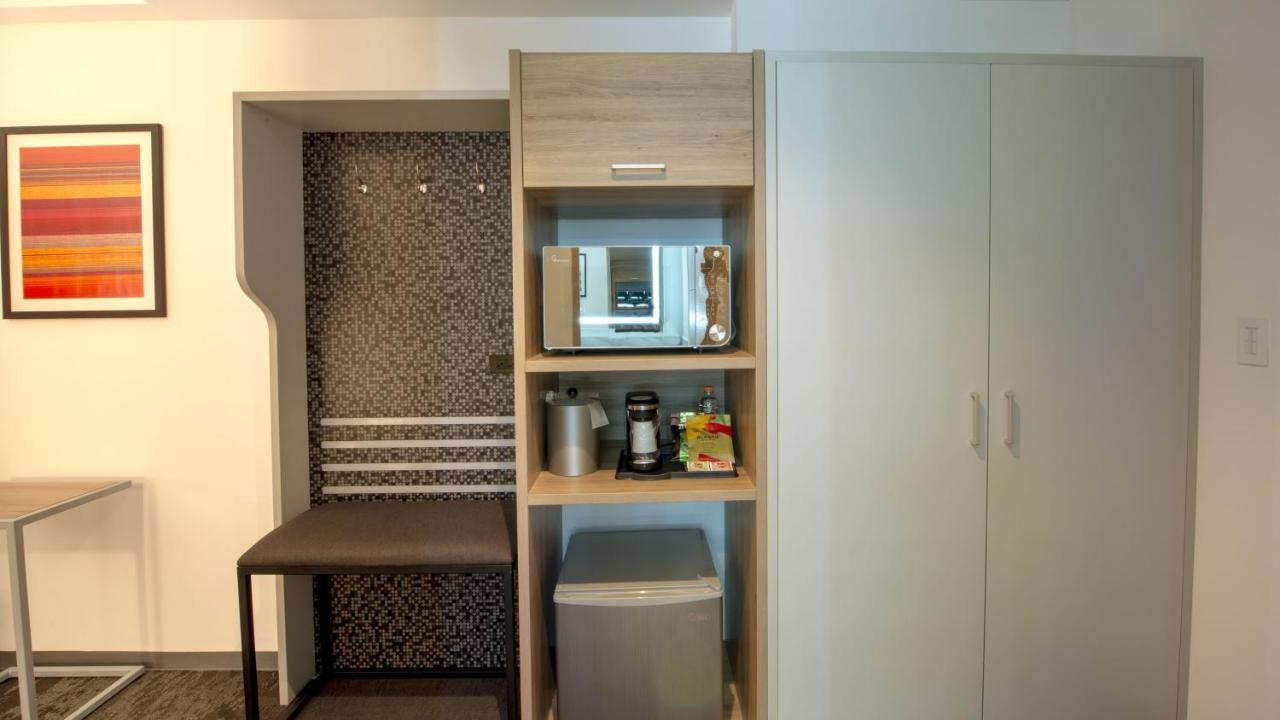 Holiday Inn & Suites - Merida La Isla By Ihg Kültér fotó