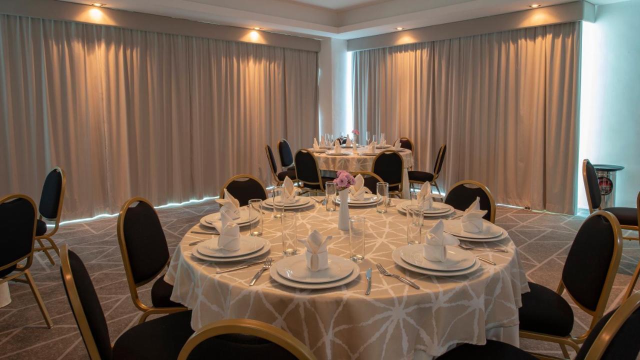 Holiday Inn & Suites - Merida La Isla By Ihg Kültér fotó